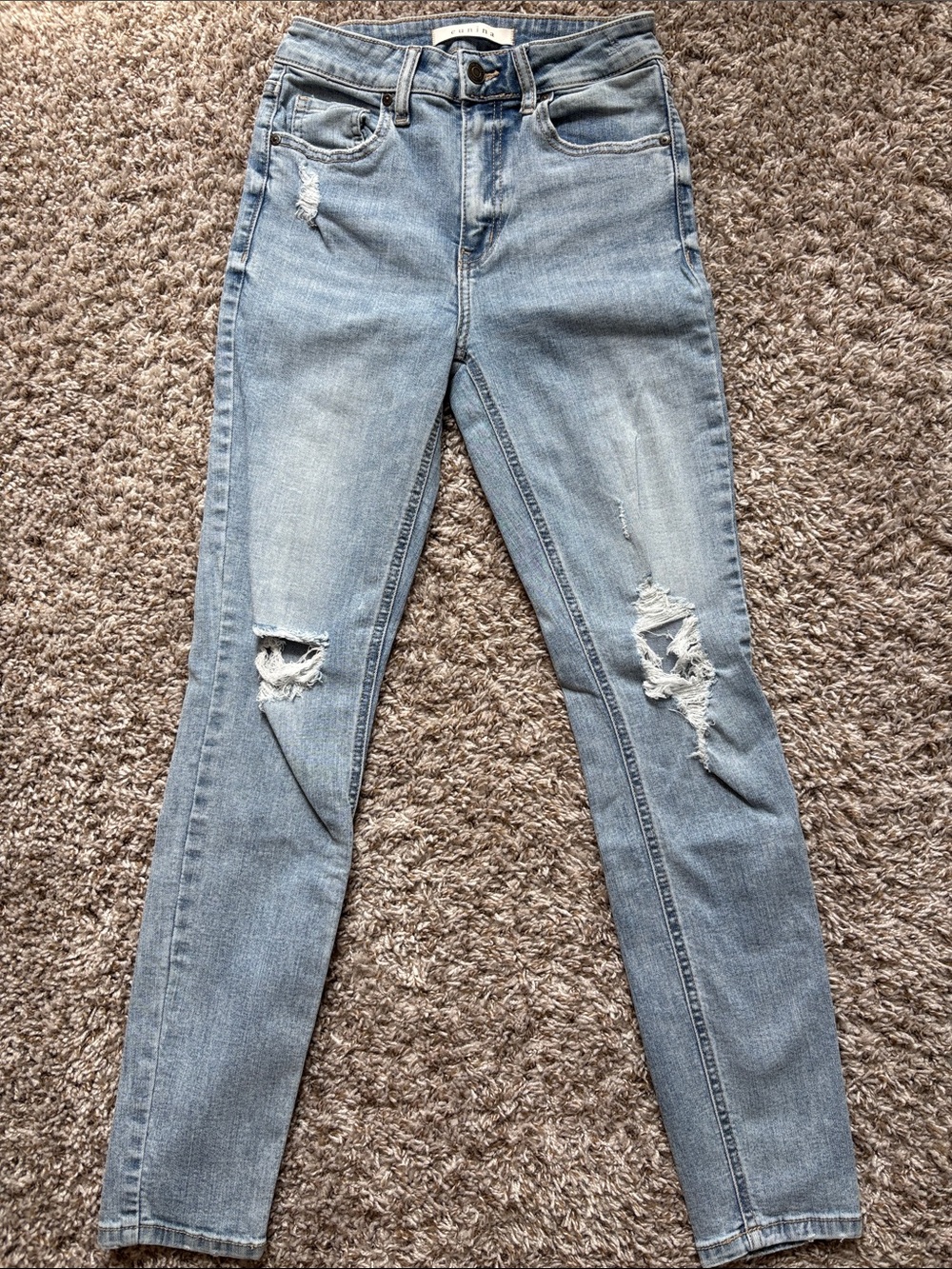 Light Wash Ripped Skinny Jeans
